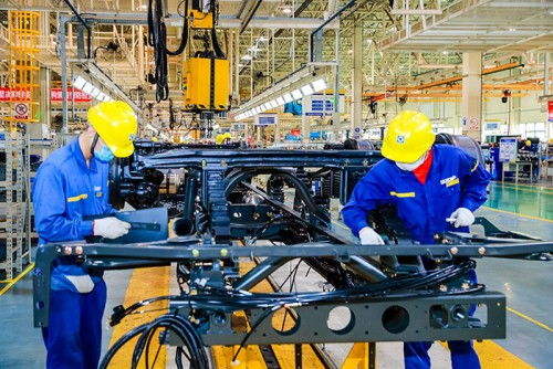 徐工發布21款新能源產品，加速重卡換電與汽輪機技術革新